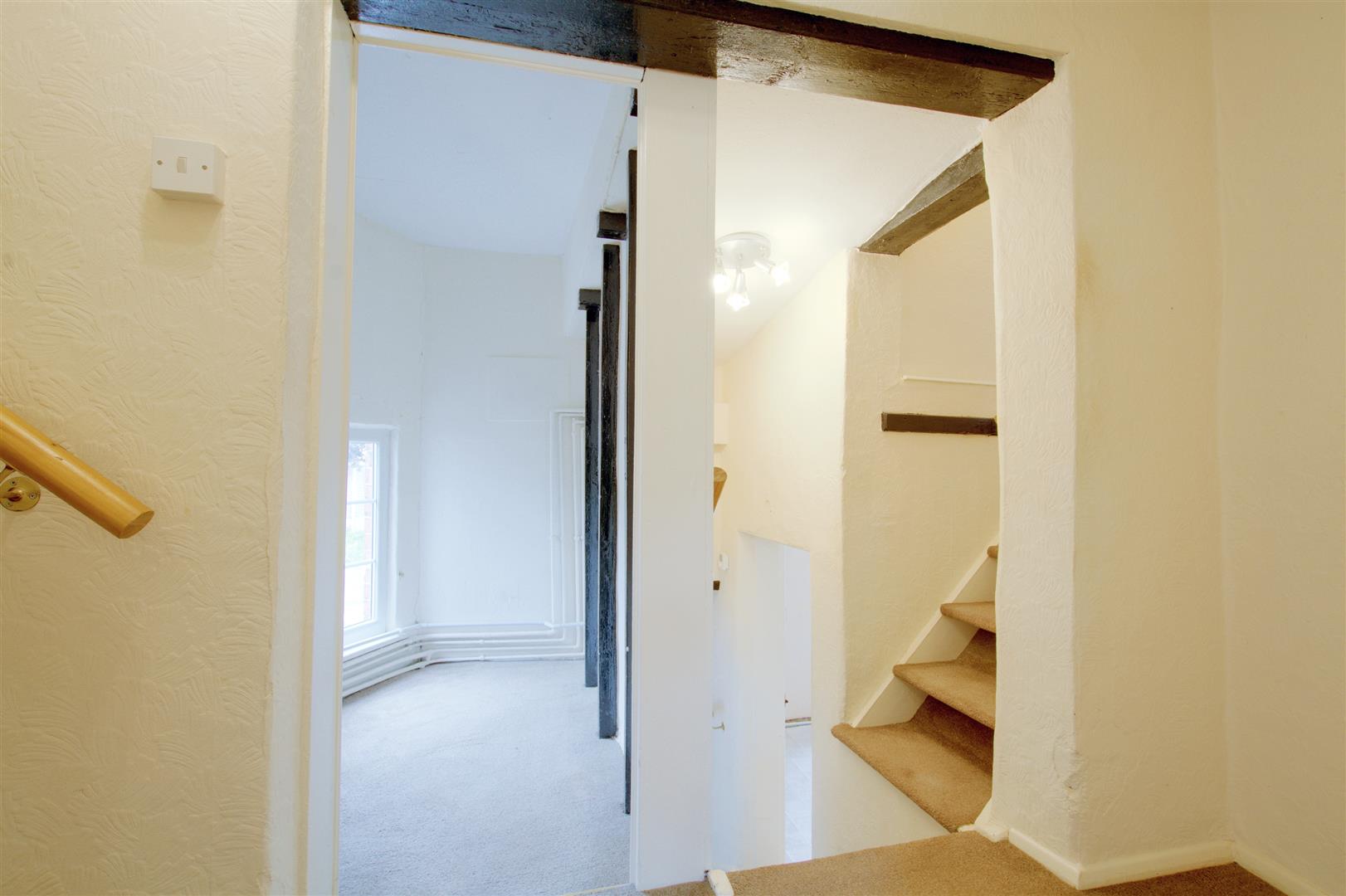 Main Street, Calverton, Nottingham Robert Ellis Estate Agents